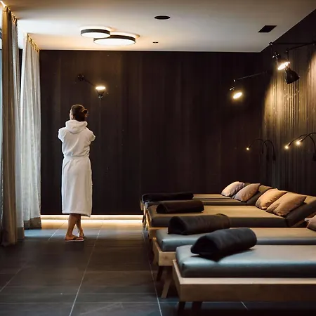 Hotell Boutique Rivus 4*