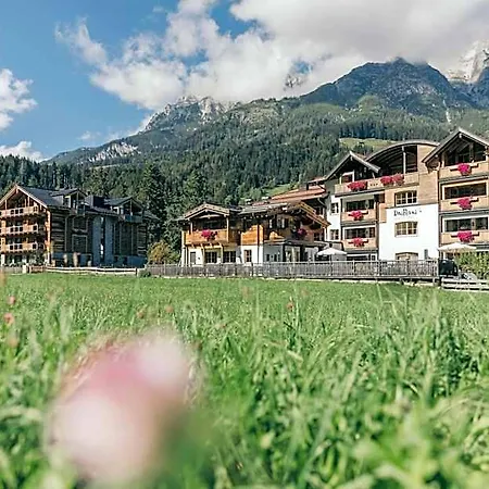 Boutique Rivus Szálloda 4*