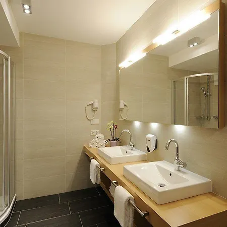 Boutique Rivus 4*